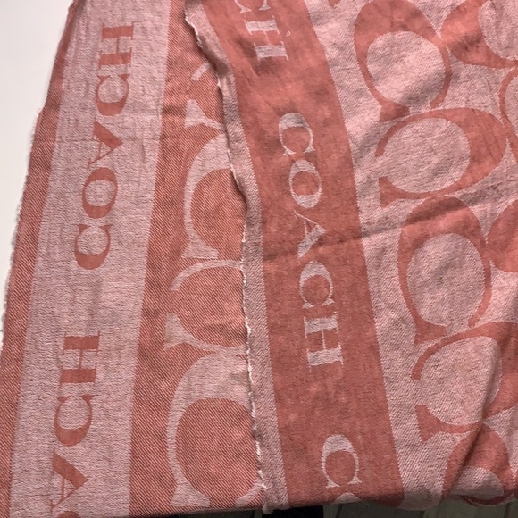 Coach pink reversible signature stole fray hem oversized scarf monogram - Picture 7 of 7